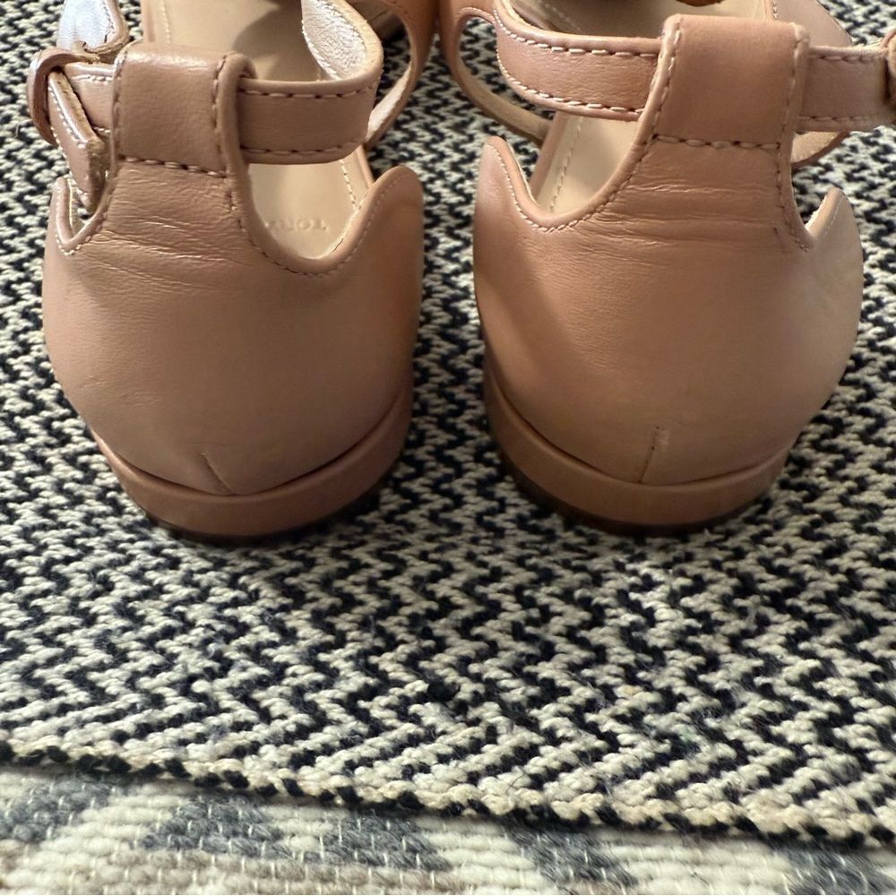 Tory Burch Blossom Flat Blush Sandals - Picture 4 of 9